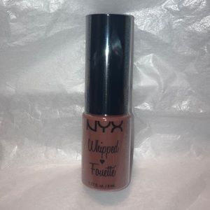 💋NYX whipped lip and cheek color